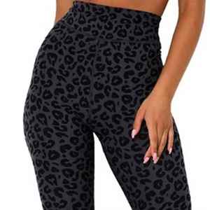 Hot Selling Best Price Women's Yoga Set Mid Waist Compression Tight Push up Breathable Elastic Waist Solid Waterproof - Product Image 6