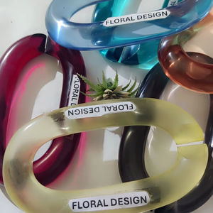 Chaînes en résine transparente de luxe pour la décoration personnalisée de la maison et les applications murales décoratives, multicolores - Product Image 1