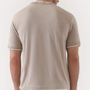 Camiseta Deportiva Personalizada para Hombre, de Nailon y Spandex, con Abertura Lateral, Corte Holgado, Estilo Oversize, para Gimnasio y Entrenamiento, OEM ODM, Logotipo Personalizado - Product Image 5