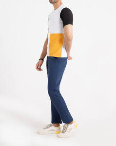 T-shirt en coton pour homme, coupe classique, style actuel, manches courtes, couleur unie, col rond, coupe ample. - Product Image 3