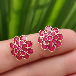 14K Gold Plated Zinc Alloy Ruby Jadau Stud Earrings with Zircon and Pearl - Product Image 3