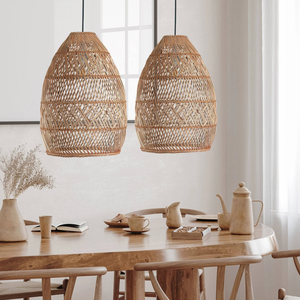 Lampe suspendue en rotin faite à la main, style rustique, luminaire suspendu, abat-jour tissé naturel, lampe de plafond décorative pour l'intérieur de la maison - Product Image 5