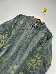 New Suzani Exclusive Handmade Green Velvet Jacket Hand Embroidered Floral Boho <b>Cardigan</b> <b>Coat</b> Fresh Beauty Outwear Winter Blazer - Product Image 5