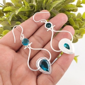 Pendientes elegantes y modernos de diseño con piedra de apatita morada en plata de ley 925 para mujeres y niñas, ideales para fiestas. - Product Image 3