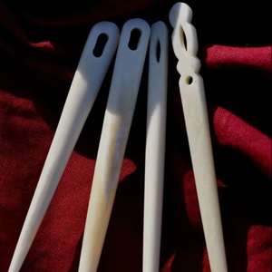 Top quality Eco-Friendly Buffalo Bone <b>Sewing</b> Needle Natural Shape Modern weaving Tool Leatherwork Weaving Crochet Home - Product Image 1