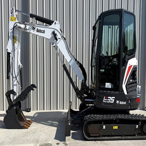 Miniexcavadora Bobcat E35 de uso pesado, excavadora compacta confiable para demolición, paisajismo y excavación. - Product Image 4