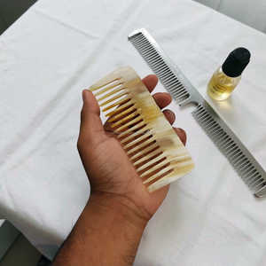 Handcrafted High Gloss Buffalo Horn Hair <b>Comb</b> <b>Wide</b> Tooth Luxury Detangling <b>Comb</b> at Wholesale Price - Product Image 3
