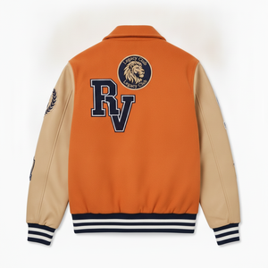 Chaqueta Varsity Naranja para Hombre con Mangas Color Crema, Diseño de Parches Bordados, Estilo Preppy, Ropa de Otoño - Product Image 3