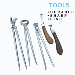 Juego completo de herramientas de herrador para el cuidado de pezuñas de caballo con delantal de seguridad, pinza para pezuñas afilada, extractor de clavos, cuchillo de pezuñas de doble cara y con asa. - Product Image 4