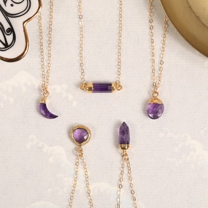 Pendentif dent en améthyste violette, argent 925 plaqué or, chaîne délicate, bijou vintage élégant, cadeau pour elle, pierre de naissance, fiançailles - Product Image 6