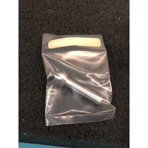 AMAT 0020-76571 Abrazadera, Base Trasera para Línea de Agua FAC - Equipo y Piezas de Semiconductores de Confianza Global - Product Image 3