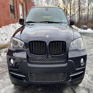 2009 B-M-W X-5 x-D-r-i-v-e-48-i - Product Image 1