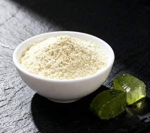 Extracto de aloe vera premium con propiedades calmantes para uso versátil en cuidado de la piel, suplementos y formulaciones a granel. - Product Image 3