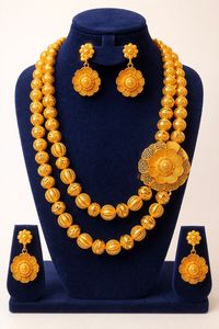 Juego de Joyería de Novia Chapado en Oro de 24K, Estilo Vintage Inspirado en Dubái, con Aretes de Aleación de Zirconia - Product Image 4