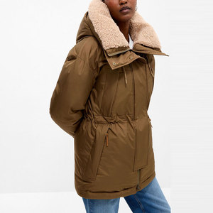 Veste courte matelassée pour femme, design fourrure épaisse, col chaud, poches de haute qualité, veste d'hiver mi-longue - Product Image 3