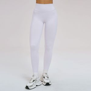 Legging Capri Gainant Personnalisé pour Femme – Taille Haute, Effet Seconde Peau, Idéal Entraînement - Product Image 2