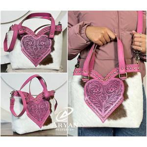 กระเป๋าถือผู้หญิงหนังวัวแท้ลายหัวใจสีชมพูสุดฮิต ดีไซน์เก๋ ทำมืออย่างหรูหรา พร้อมหูหิ้วและสายสะพายข้าง - Product Image 1