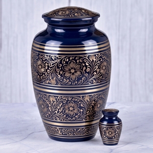 Urna Funeraria de Latón con Diseño Floral en Morado y Dorado, Acabado Brillante, para Cenizas Humanas, Recuerdo Funerario y Entierro - Product Image 5