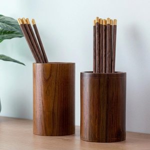 Support Minimaliste en Bois Naturel pour Baguettes et Cuillères – Décoration de Table et Organisateur Simple pour Restaurant - Product Image 1