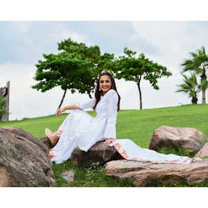 Conjunto de Traje de Algodón Transpirable para Mujer, Color Blanco Intenso, Talla XS - Product Image 3