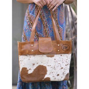 Bolso de mano de cuero genuino de lujo de tendencia LW 2023, bolsos de moda para mujer, bolsos de hombro portátiles para mujer para verano e invierno - Product Image 1