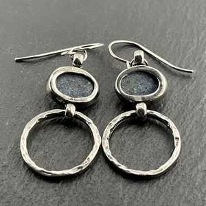Boucles d'oreilles pendantes fantaisie vintage en argent sterling et lapis-lazuli, bijoux faits à la main avec pierres précieuses bleues, cadeau élégant pour femme - Product Image 2