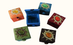 Handmade <b>Rectangular</b> Brocade Eco-friendly Flower Design Jewelry Box with Gemstone Art Collectible Decorative Storage Case - Product Image 3