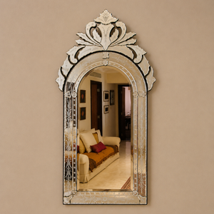 Miroir baroque vénitien de style antique élégant |   Miroir mural décoratif en verre de luxe pour salon, chambre et intérieurs d'hôtel - Product Image 2