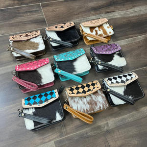 Monedero de Cuero con Diseño Floral, Monedero Pequeño de Cuero Vacuno con Pelo Auténtico y Correa para la Muñeca para Mujer, Venta al por Mayor de Fábrica - Product Image 4