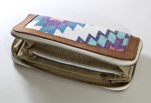 Cartera de Lona con Cierre y Diseño Geométrico, Estilo Vintage, Multicolor, Hecha de Algodón de Rajasthan para Uso Diario - Product Image 4