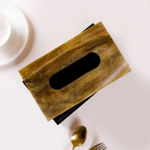 Boîte à mouchoirs rectangulaire classique de haute qualité en os incrusté, en bois et résine, pour usage décoratif à la maison, à l'hôtel et au restaurant - Product Image 4