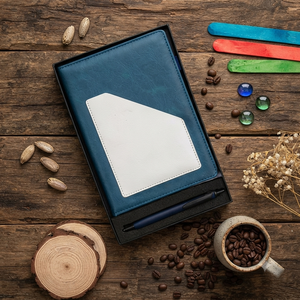 Ensemble cadeau de stylo à bille et agenda relié en velours PU bleu Aurelux Premium, poche latérale avant, 192 pages - Élégant et professionnel - Product Image 6