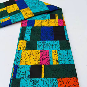 Tela de algodón de cera Africana Siyara Leone con diseños populares de dos colores, perfecta para coser ropa, manualidades y proyectos de acolchado - Product Image 1