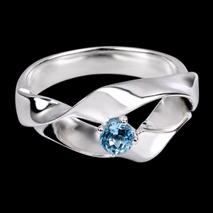 Anillo Minimalista de Topacio Azul Facetado, Plata de Ley 925, Piedra Preciosa Natural, Regalo para Mujer - Product Image 1