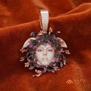 Pendentif Collier Unisexe Tête de Méduse en Moissanite Sertie de Pierres Style Hip Hop, Plaqué Or Rose sur Argent, Bijou de Luxe Tendance - Product Image 4