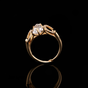 Bague de fiançailles classique en or véritable plaqué 10 carats avec diamant pour femme, sertissage à griffes, bijoux de mode - Product Image 1