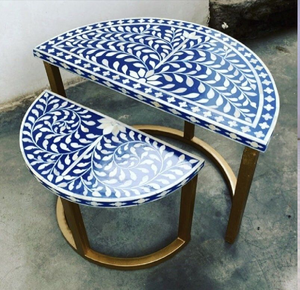 Mesas de centro nido con incrustaciones de hueso en azul marino, disponibles a precios de mayorista en cada palabra clave para un lujo que ahorra espacio. - Product Image 1