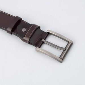 Cinturón de Negocios Versátil para Hombre de 3.8cm, Cuero Vacuno, Hebilla Cuadrada de Aleación, Patrón Floral, Estilo Vintage, Venta Directa de Fábrica - Product Image 4