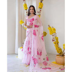 Hermoso Sari Lehenga con Estampado Floral y Volantes para Fiestas y Eventos Profesionales - Product Image 2