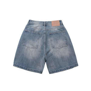 กางเกงขาสั้นผู้ชายผ้าฝ้ายคุณภาพสูง 100% สีฟ้าอ่อน ทรงหลวมแบบ Distressed  ขอบดิบ  ผ้ายีนส์ฟอกกรด - Product Image 2