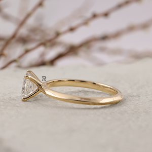 Anillo de Compromiso Solitario con Diamante Cultivado en Laboratorio en Forma de Princesa Alika, Certificado IGI, Claridad VS1, Color E, Oro Blanco de 14K/18K, Platino - Product Image 5