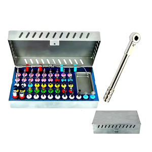 Kit d'implants dentaires avec instruments chirurgicaux pour la pratique clinique en implantologie, ensemble d'instruments chirurgicaux - Product Image 1