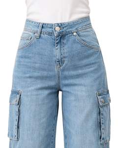 Jean cargo en denim bleu ciel taille haute à jambe large avec poches à rabat, style urbain, coupe décontractée pour femme, personnalisable OEM - Product Image 2