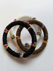 Bracelet brodé de perles fait main de luxe élégant, accessoire classique pour les fashionistas raffinées - Product Image 3