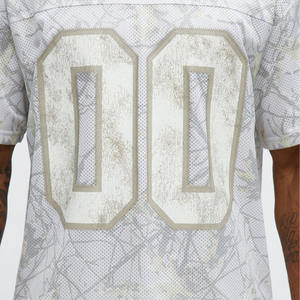 Camiseta de algodón estilo fútbol para hombre, cuello en V, manga corta, con apliques de números y gráficos, estilo urbano, venta al por mayor OEM ODM - Product Image 3