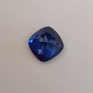 Zafiro Azul Corte Cojín 100% Hecho a Mano en Laboratorio, Pulido, Piedra Preciosa Suelta para Joyería Elegante y Moderna - Product Image 2