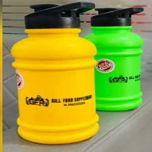 Bouteille d'eau fonctionnelle de 1 litre avec couvercle à vis sécurisé pour l'entraînement physique, la consommation quotidienne, les sports de plein air et les voyages - Product Image 3