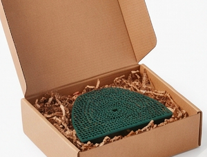 Porte-serviettes en métal vert, fabriqué à la main, avec revêtement en poudre, au design élégant, parfait pour la vaisselle de restaurant et la décoration élégante. - Product Image 6