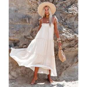 Vestido Maxi a Cuadros Blanco Hecho con Tela Ligera, Transpirable y Ecológica, Perfecto para una Variedad de Ocasiones, Estilo Relajado y Elegante - Product Image 1