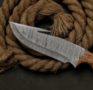 Cuchillo de Caza de Acero de Damasco Hecho a Mano, Hoja Fija Personalizada, Mango de Madera y Resina, para Camping, Supervivencia, Aire Libre, OEM, Personalizable, Regalo - Product Image 3